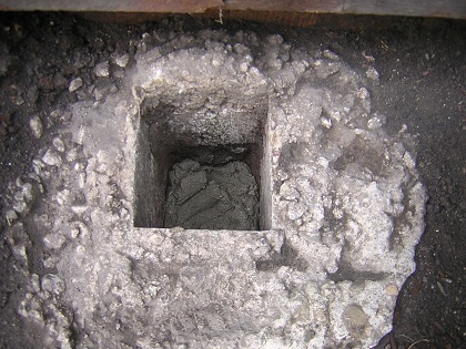 cement in post hole