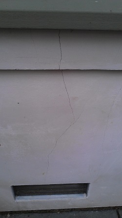 how-to-repair-stucco-cracks